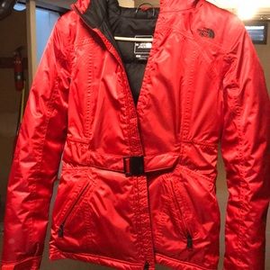 Red Northface puffer small